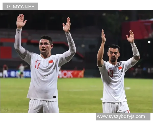 差点丢命的足球明星们背后的惊险故事与生死抉择 差点丢命的足球明星们背后的惊险故事与生死抉择