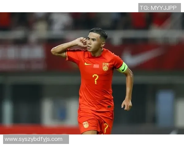 新疆女足球明星及其成就全面盘点与介绍 新疆女足球明星及其成就全面盘点与介绍