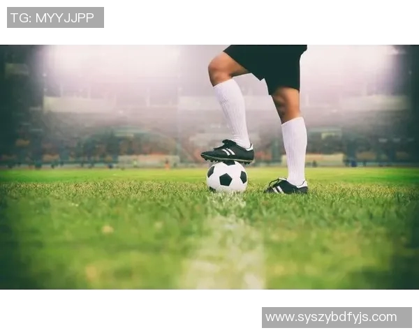 超好踢的足球明星们如何在绿茵场上展现他们的独特魅力与技巧 超好踢的足球明星们如何在绿茵场上展现他们的独特魅力与技巧